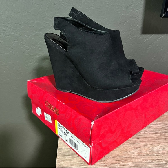 Carlos by Carlos Santana Shoes - Carlos by Carlos Santana Black Slingback Wedges